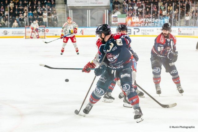 Photo hockey match Angers  - Grenoble  le 01/04/2026