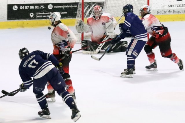 Photo hockey match Paris (FV) - La Roche-sur-Yon II le 25/05/2026