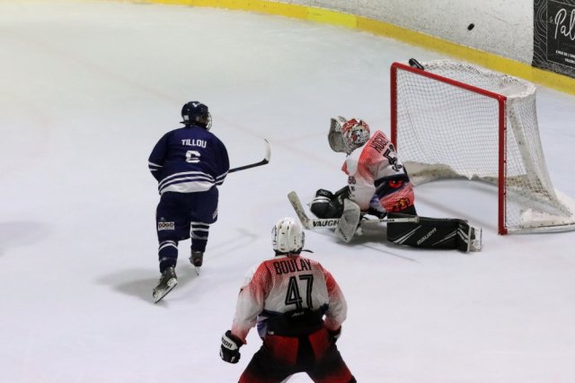 Photo hockey match Paris (FV) - La Roche-sur-Yon II le 25/05/2026