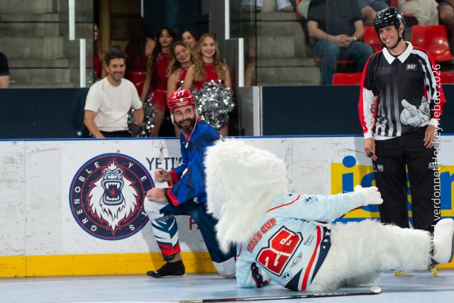 Photo hockey reportage Yetis cup 2026 - Match de gala