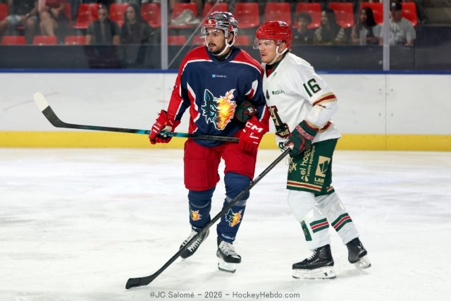 Photo hockey reportage Grenoble déçoit à domicile contre Anglet.