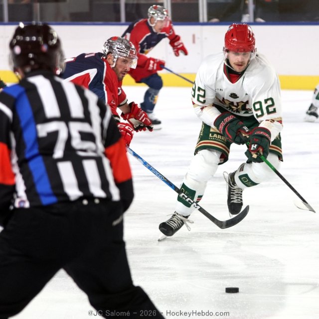 Photo hockey reportage Grenoble déçoit à domicile contre Anglet.