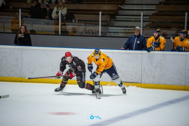 Photo hockey match Mont-Blanc - Villard-de-Lans le 09/09/2026
