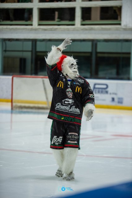 Photo hockey match Mont-Blanc - Villard-de-Lans le 09/09/2026