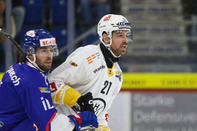 Photo hockey match Kloten - Lugano le 18/09/2026