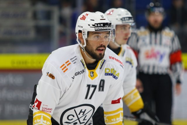 Photo hockey match Kloten - Lugano le 18/09/2026