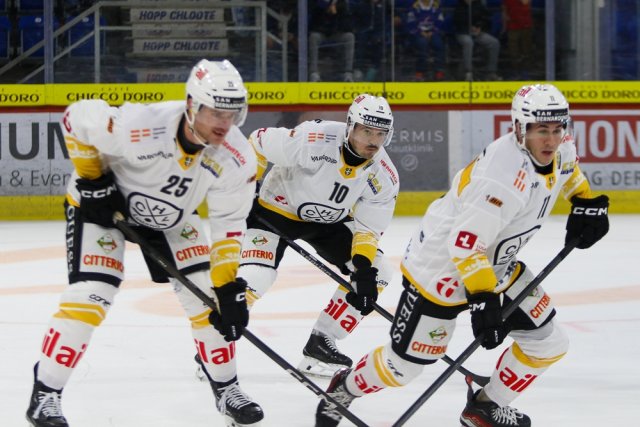 Photo hockey match Kloten - Lugano le 18/09/2026