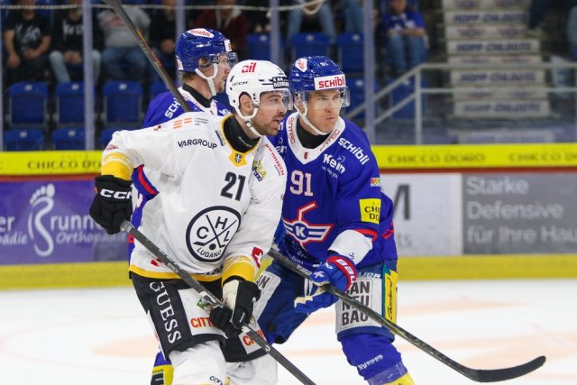 Photo hockey match Kloten - Lugano le 18/09/2026