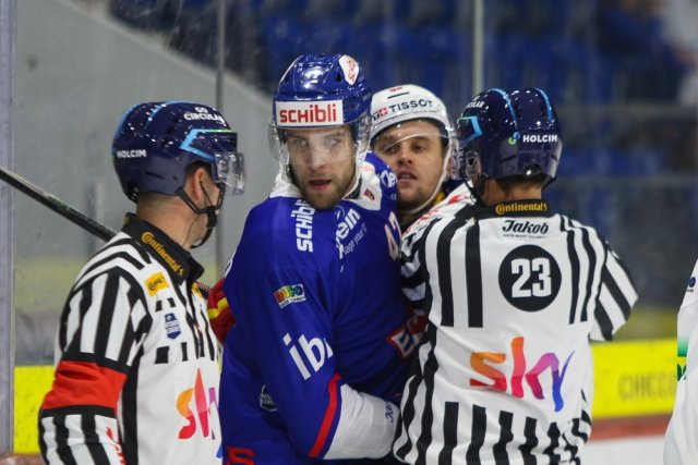 Photo hockey match Kloten - Bienne le 24/09/2026