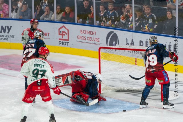 Photo hockey match Grenoble  - Cergy-Pontoise le 29/09/2026