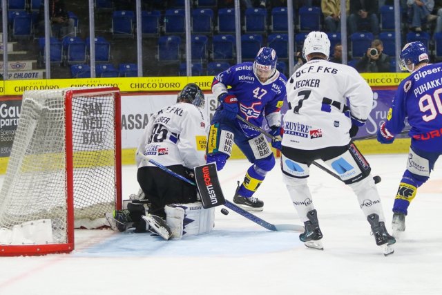 Photo hockey match Kloten - Fribourg le 02/10/2026