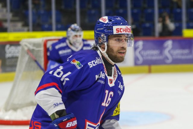Photo hockey match Kloten - Fribourg le 02/10/2026