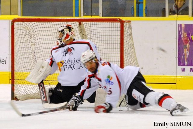 Photo hockey match Dijon  - Briançon  le 12/12/2009