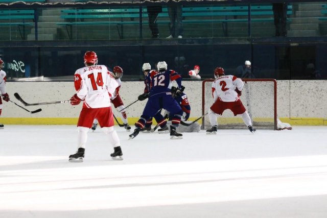 Photo hockey album CM U20  Slovénie - Danemark