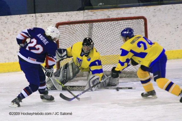 Photo hockey album CM U20  Ukraine - France