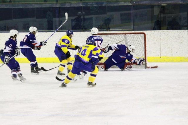 Photo hockey album CM U20  Ukraine - France