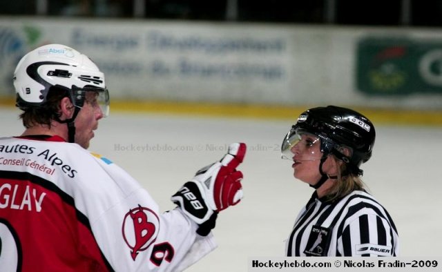 Photo hockey match Briançon  - Amiens  le 23/12/2009