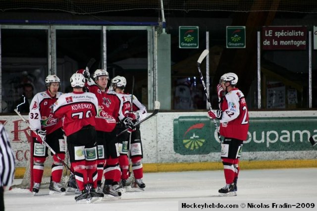 Photo hockey match Briançon  - Amiens  le 23/12/2009