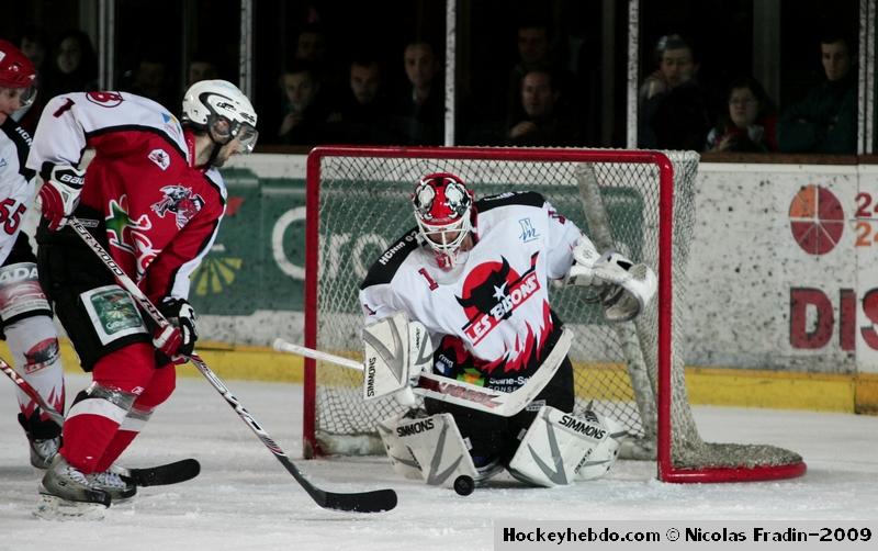 Briançon  5 - 2 Neuilly/Marne