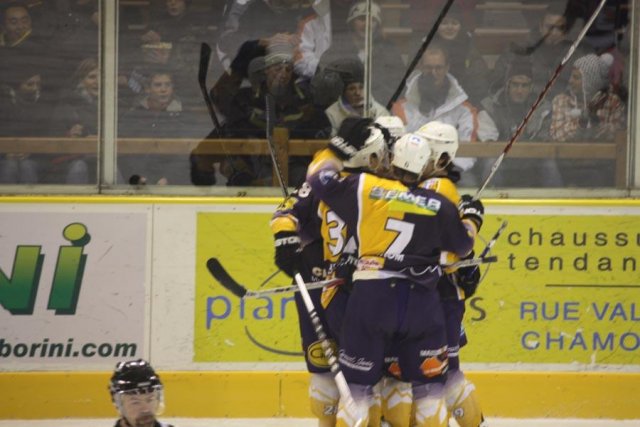 Photo hockey match Chamonix  - Grenoble  le 26/12/2009