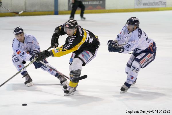 Rouen 2 - 1 Angers 