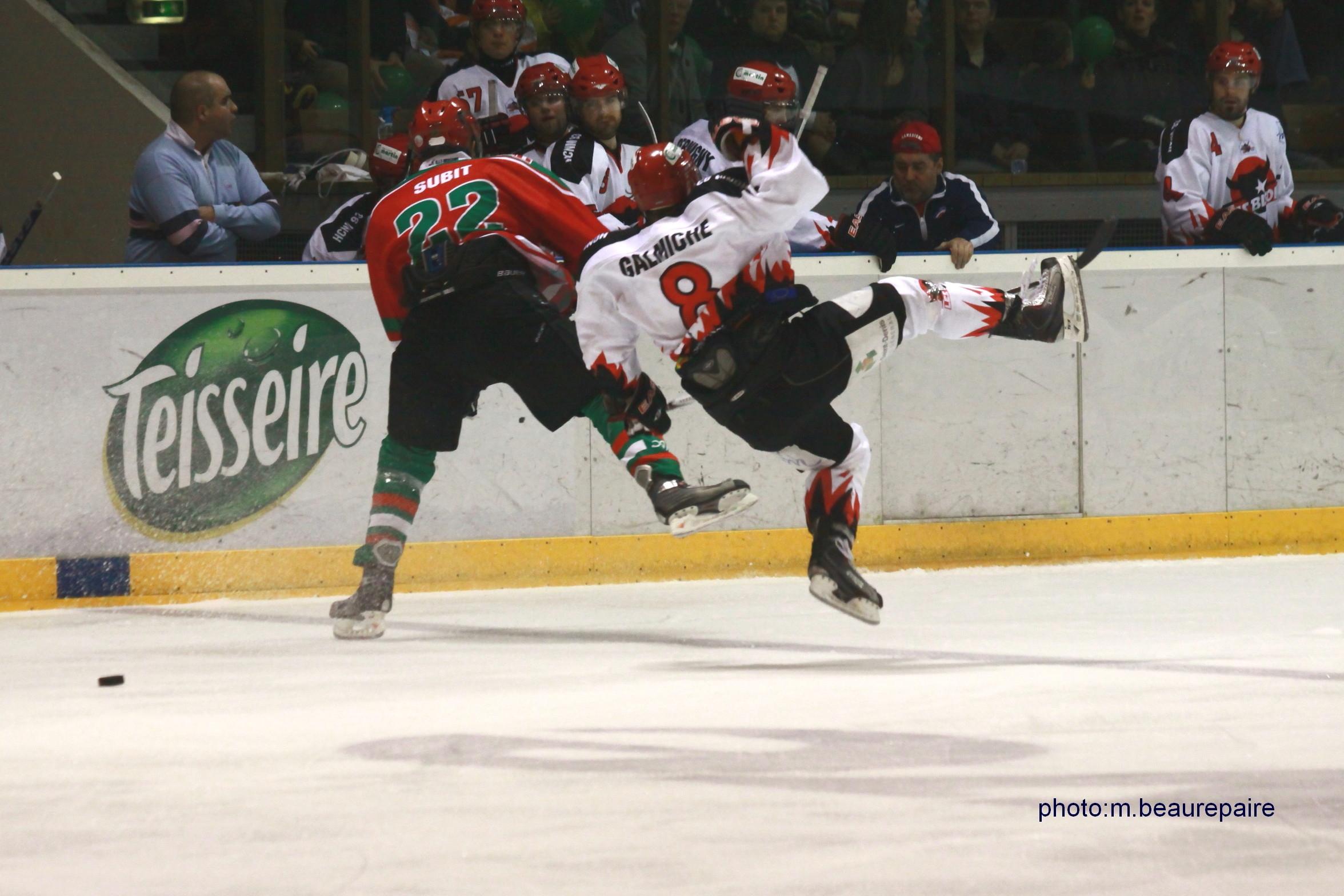 Mont-Blanc 6 - 4 Neuilly/Marne