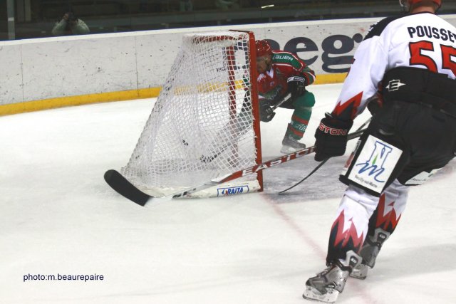 Photo hockey match Mont-Blanc - Neuilly/Marne le 29/12/2009