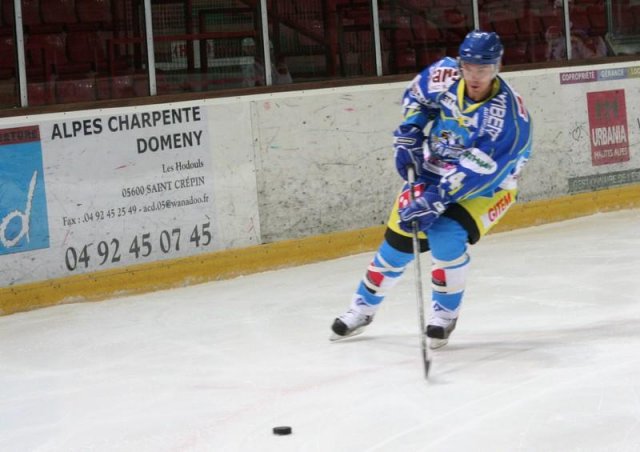 Photo hockey reportage Trophée des Alpes en Images