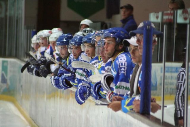 Photo hockey reportage Trophée des Alpes en Images