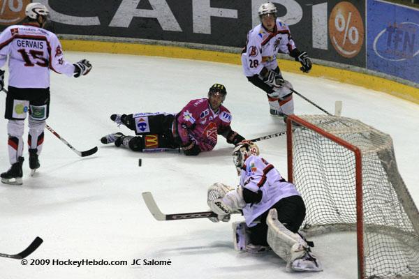 Amiens  5 - 4 Briançon 