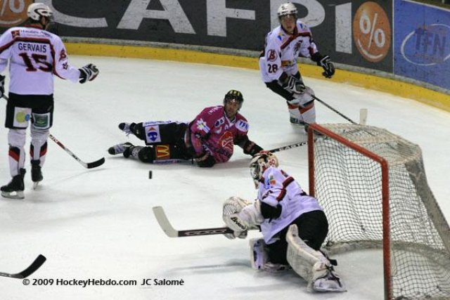 Photo hockey match Amiens  - Briançon  le 29/12/2009