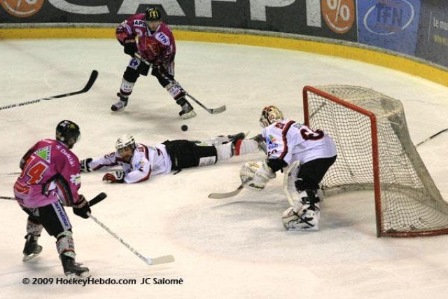 Photo hockey match Amiens  - Briançon  le 29/12/2009
