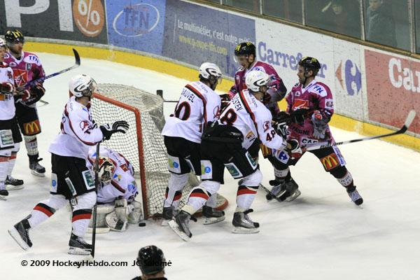 Amiens  5 - 4 Briançon 