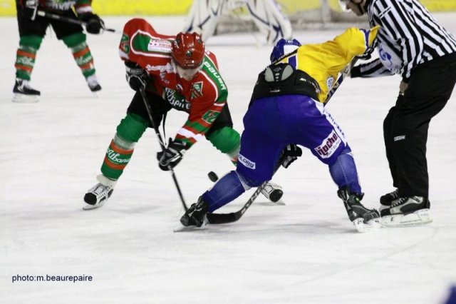 Photo hockey match Mont-Blanc - Dijon  le 02/01/2010
