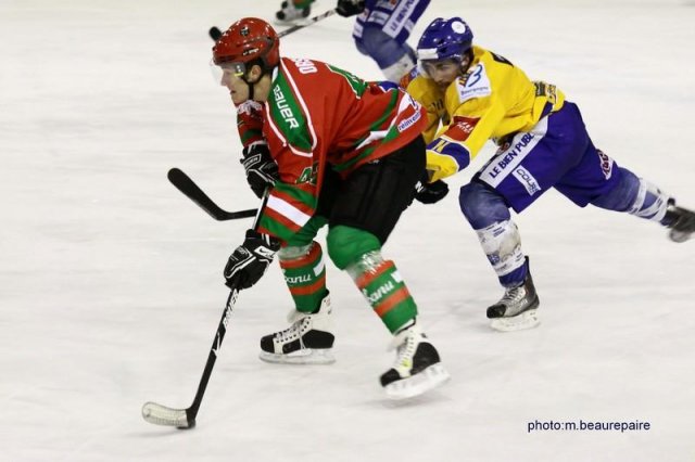 Photo hockey match Mont-Blanc - Dijon  le 02/01/2010