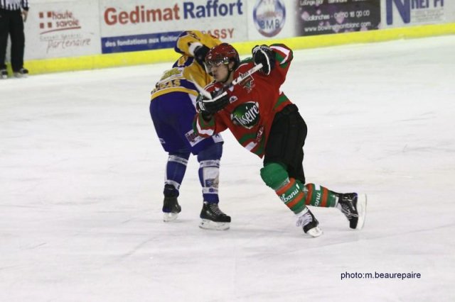 Photo hockey match Mont-Blanc - Dijon  le 02/01/2010