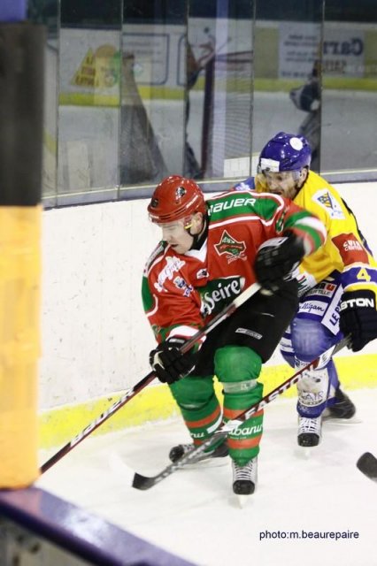 Photo hockey match Mont-Blanc - Dijon  le 02/01/2010