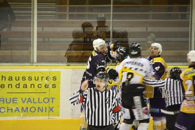 Photo hockey match Chamonix  - Rouen le 02/01/2010
