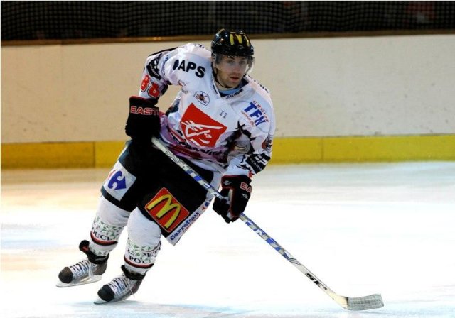 Photo hockey match Neuilly/Marne - Amiens  le 02/01/2010