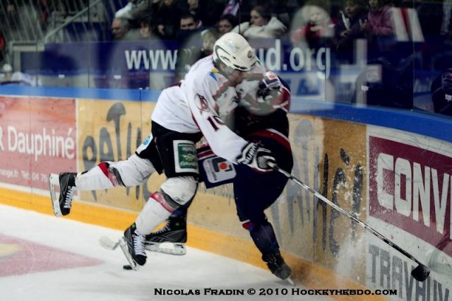 Photo hockey match Grenoble  - Briançon  le 09/01/2010