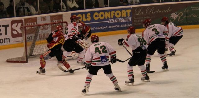 Photo hockey match Morzine-Avoriaz - Mont-Blanc le 02/02/2010