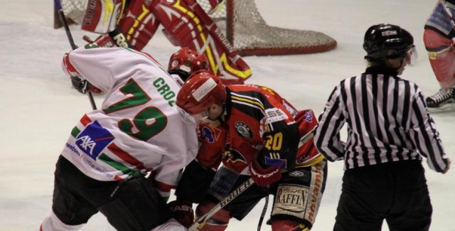 Photo hockey match Morzine-Avoriaz - Mont-Blanc le 02/02/2010