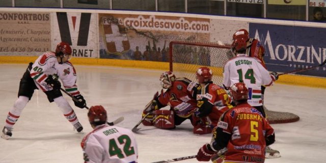 Photo hockey match Morzine-Avoriaz - Mont-Blanc le 02/02/2010