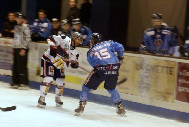 Photo hockey match Angers  - Grenoble  le 20/02/2010