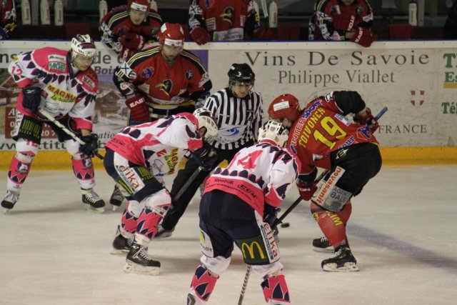 Photo hockey match Morzine-Avoriaz - Epinal  le 20/02/2010