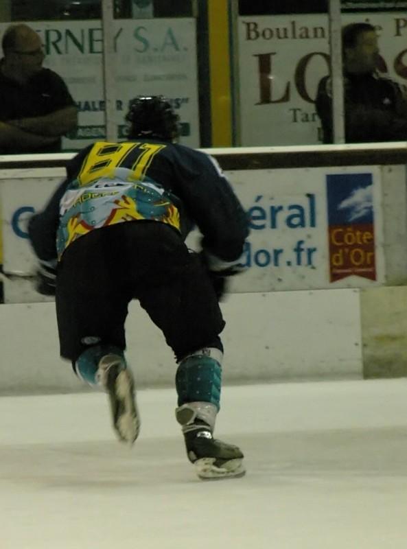 Amical : Dijon- Reims - Article en Ligne — Reportage