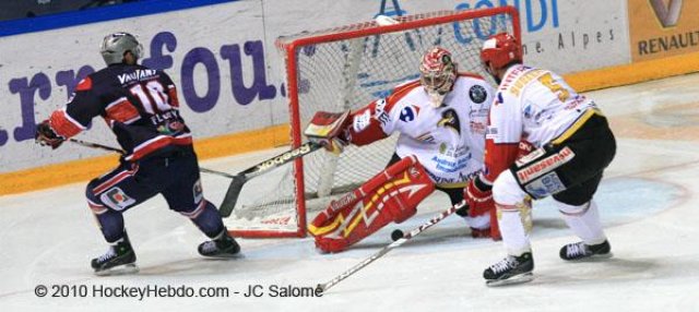 Photo hockey match Grenoble  - Morzine-Avoriaz le 23/02/2010