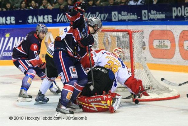 Photo hockey match Grenoble  - Morzine-Avoriaz le 23/02/2010