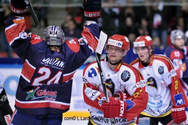 Photo hockey match Grenoble  - Morzine-Avoriaz le 23/02/2010