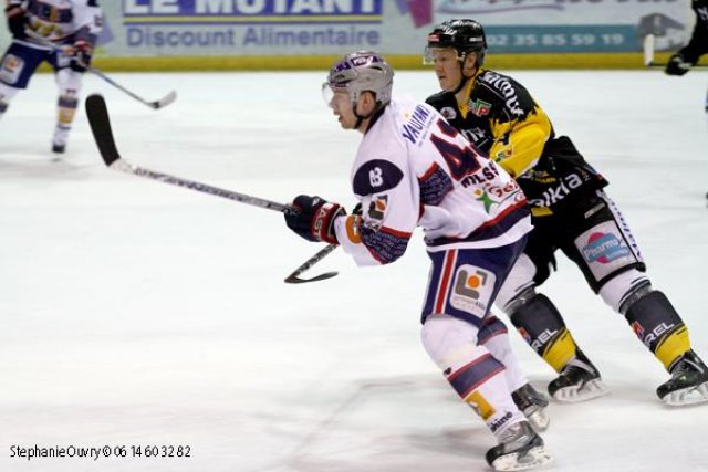 Photo hockey match Rouen - Grenoble  le 27/02/2010